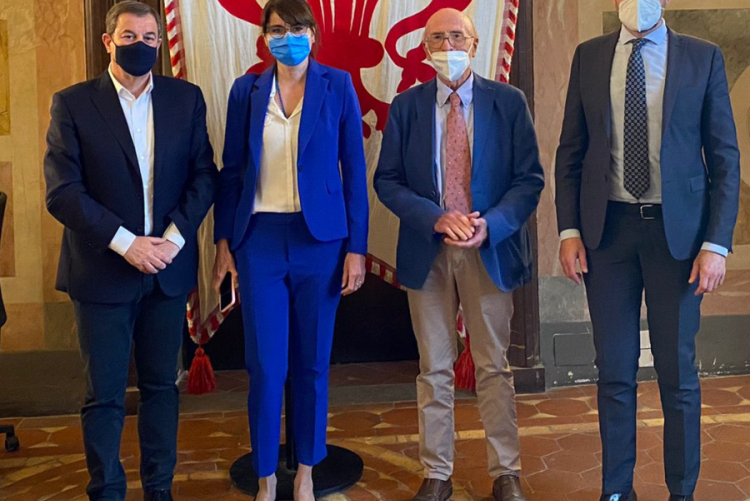 Foto dell'assessore Giorgetti con gli assessori Cepparello, Dringoli e Bove