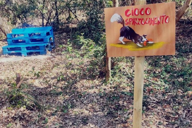 Foto di uno dei cartelli installati