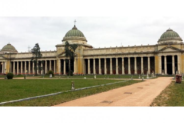Foto della Galleria del cimitero La Cigna