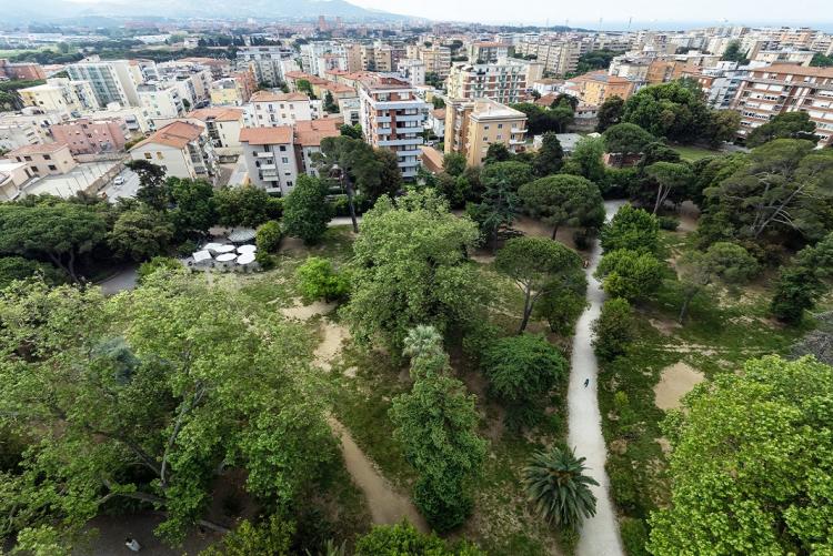 Uno scorcio del parco di Villa Fabbricotti (foto di Fondazione LEM - Visit Livorno)