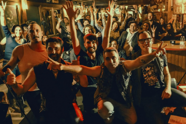 nella foto la band dei Liars