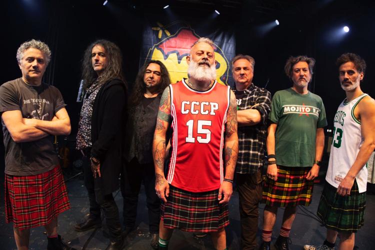 nella foto i Modena City Ramblers