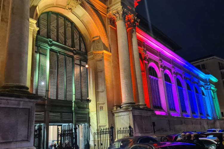 Foto del Mercato Centrale illuminato