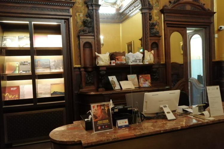 nella foto lo spazio dedicato all'accoglienza al Museo Fattori