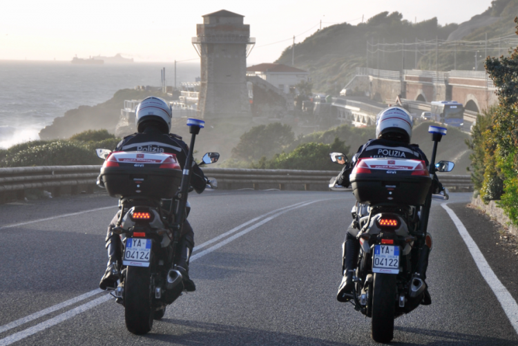 Polizia Municipale in moto (foto di repertorio)