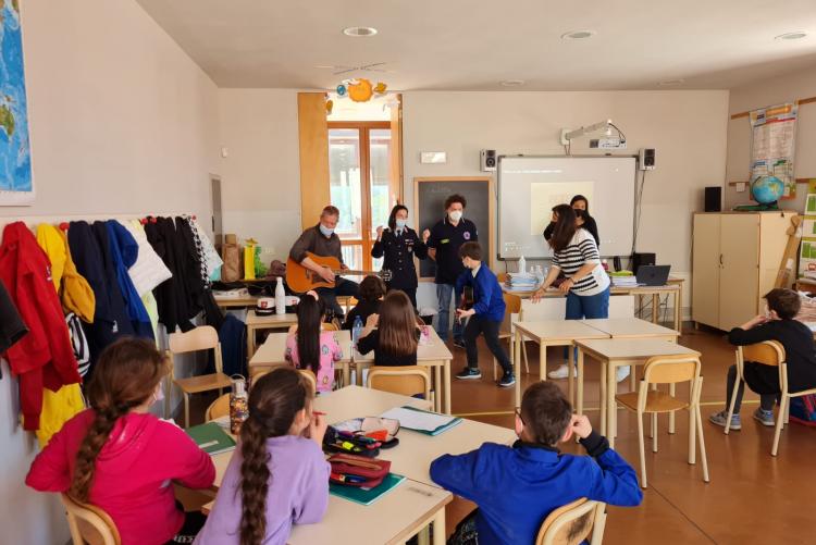 nella foto, un momento della lezione
