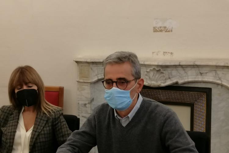 foto di un momento della conferenza stampa