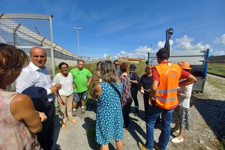 Foto del sopralluogo nella nuova area destinata alla colonia felina