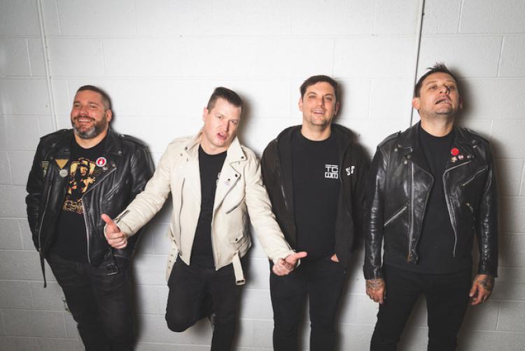 nella foto, i Teenage Bottlerocket