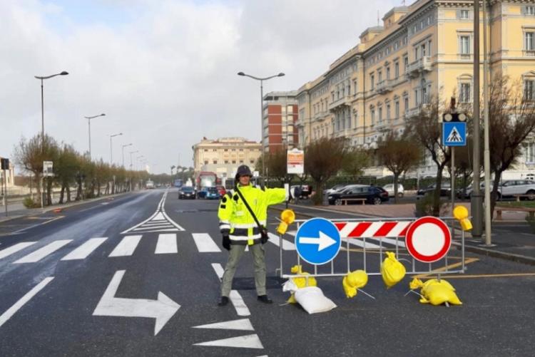 Foto del viale Italia chiuso al traffico