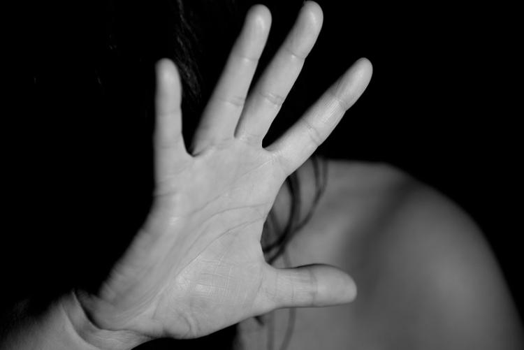 Immagine stop alla violenza sulle donne